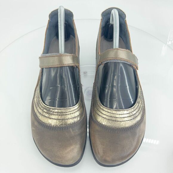 Naot Women Kirei Mary Jane Shoe Size 41 10 Flat Brown Gold Metallic Cork Insole - Picture 5 of 13